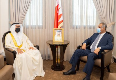 وكيل وزارة الخارجية للشؤون القنصلية والإدارية يستقبل محافظ المحافظة الشمالية