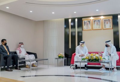 خالد بن حمد يزور ناديي الأهلي والاتحاد