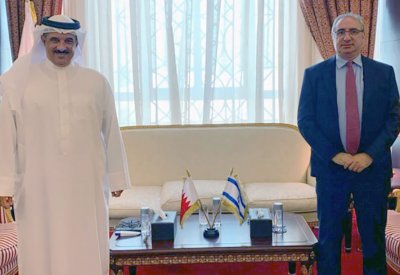 سفير مملكة البحرين في أبوظبي يستقبل سفير دولة إسرائيل المؤقت لدى دولة الإمارات العربية المتحدة الشقيقة