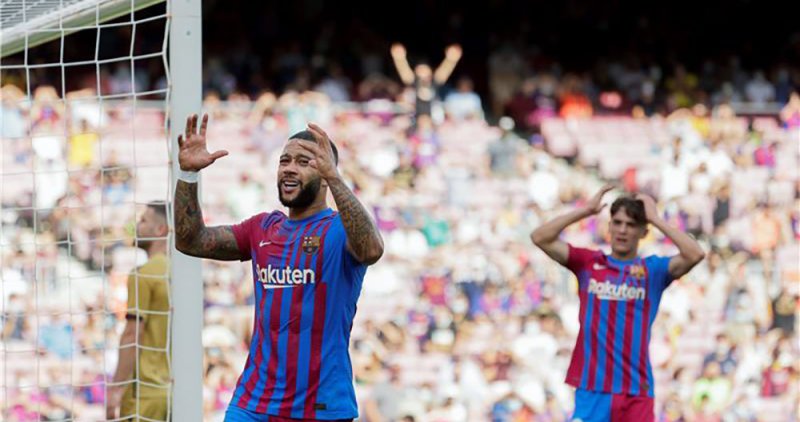 برشلونة يستعيد توازنه أمام ليفانتي