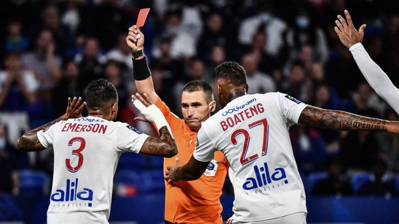 تقنية الفيديو تثير غضب أندية الدوري الفرنسي