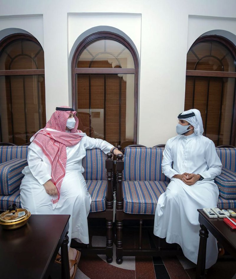 ناصر بن حمد يستقبل الأمير تركي بن محمد