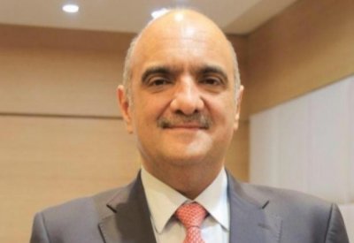 رئيس الوزراء الأردني يبحث في لبنان تعزيز مجالات التعاون