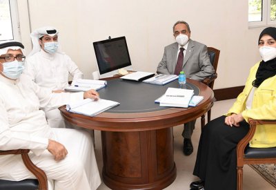 وزير الأشغال يطلع على خطط ومبادرات مجلس تنظيم مزاولة المهن الهندسية