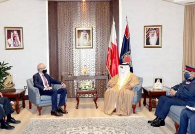 وزير الداخلية يؤكد أن البحرين ماضية في نهجها الحضاري القائم على التعايش وتعزيز ثقافة السلام انطلاقا من رؤية جلالة الملك