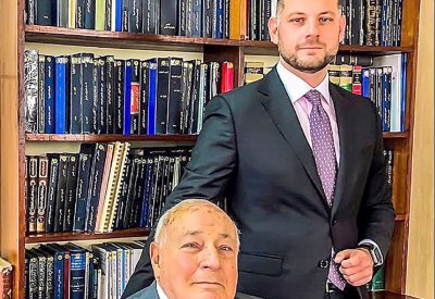 وفاة الزعبي مالك أبرز مكاتب المحاماة بالبحرين منذ السبعينات