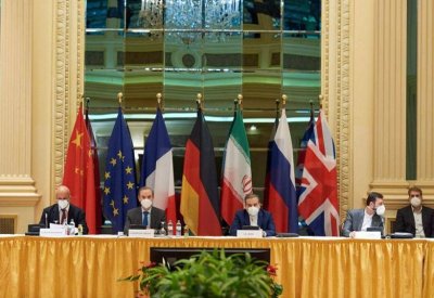 طهران تطلب من واشنطن الإفراج عن 10 مليارات دولار