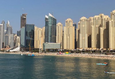 بنوك الإمارات تضخ 100 مليار درهم لتمويل شراء العقارات في دبي خلال 9 أشهر