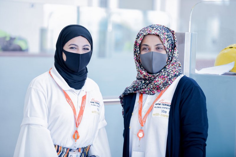 تحتفل إي بي إم تيرمينالز البحرين بيوم السلامة العالمي السنوي تحت شعر "نحن نعمل بأمان" 