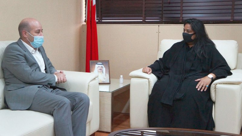الأمين العام لمجلس التعليم العالي تستقبل القائم بأعمال سفارة دولة إسرائيل