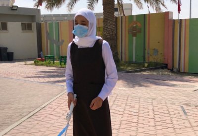 الكفيفة "فرح" تنشر الفرح بقدرتها على التحدي والتفوق