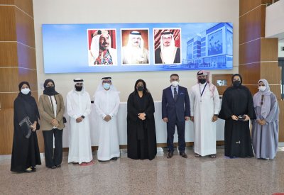 الأمين العام لمجلس التعليم العالي تزور جامعة المملكة