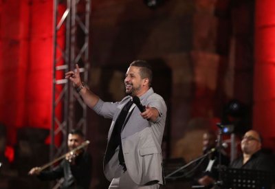 توفيق الدلو في "جرش".. "مثل العادة" نجم المهرجان