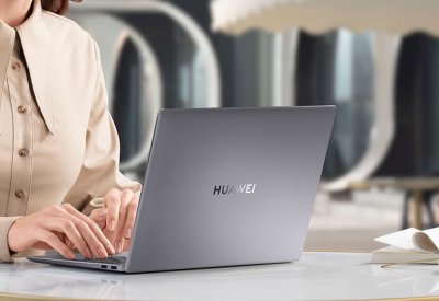 Huawei MateBook 14 بدقة 2K مع بطارية كبيرة بشحن فائق السرعة
