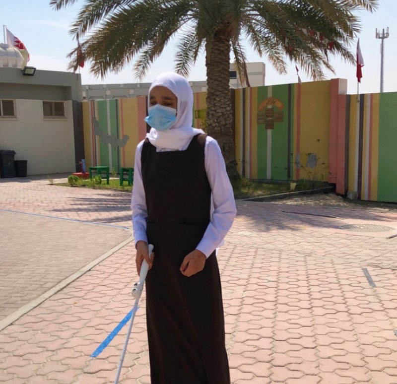 الكفيفة "فرح" تنشر الفرح بقدرتها على التحدي والتفوق