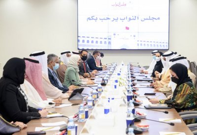 تعديل القيمة المضافة سيتم من خلال المناقشة والإقرار مع السلطة التشريعية