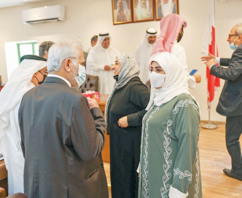 الكوهجي: رفع طلب لتخصيص أرضين لملعبين شعبيين في القدم والحجر