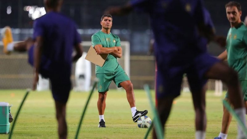 بيدرو إيمانويل يبدأ مهمته مع النصر