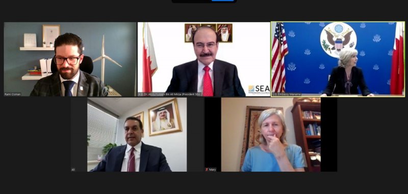 ميرزا: البحرين بيئة اقتصادية جاذبة لرؤوس الأموال والاستثمارات بالطاقة الشمسية وطاقة الرياح وتحويل النفايات لطاقة