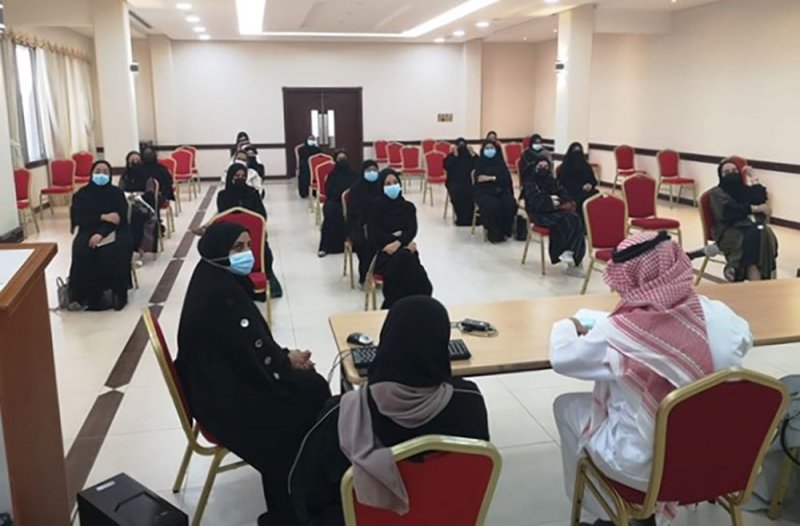 دعم فرص توظيف المشاركات في برنامج الإرشاد الرقمي للمرأة البحرينية (e-إرشاد)
