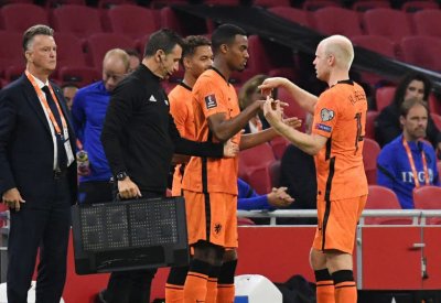 فان غال: إمتاع الجماهير ليس هدف منتخب هولندا