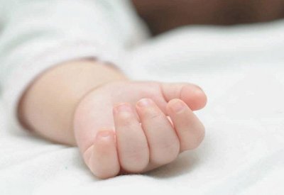 وفاة الطفلتين "الفاطمتين" غرقا في بركتي سباحة