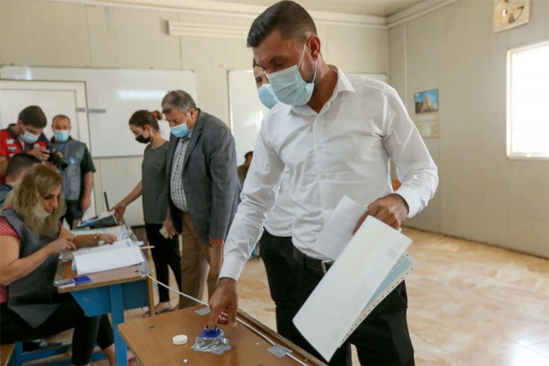 صمت انتخابي بالعراق قبل يوم من التصويت.. والكاظمي يشدد على الشفافية
