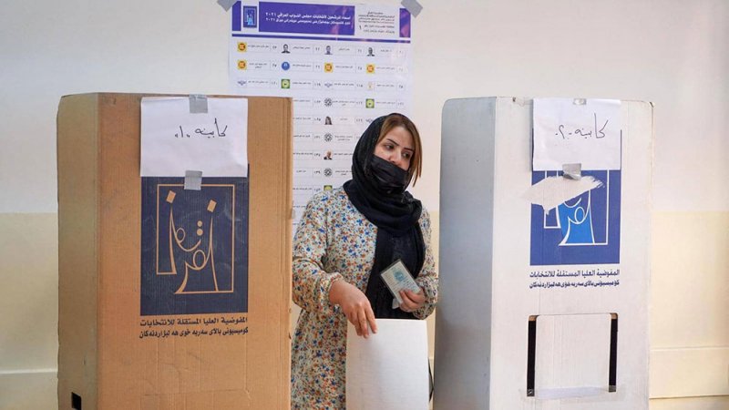 إغلاق صناديق الاقتراع في الانتخابات العراقية