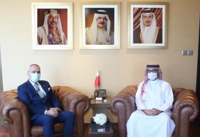 وزير الشباب يبحث مع السفير اللبناني سبل تعزيز التعاون المشترك