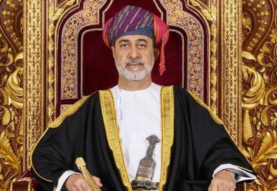 سلطان عمان: أنشأنا صندوقاً للحالات الطارئة إثر إعصار شاهين
