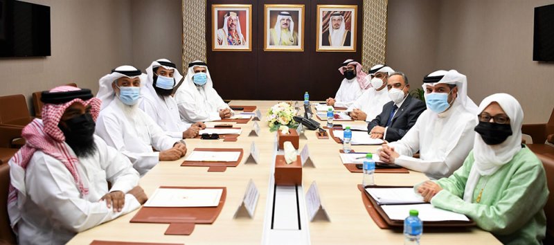 وزير الأشغال يبحث مع زايد والأنصاري وحطاب والتميمي احتياجات المحافظة الجنوبية 