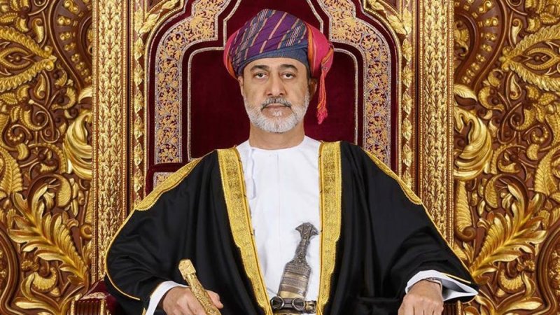 سلطان عمان: أنشأنا صندوقاً للحالات الطارئة إثر إعصار شاهين
