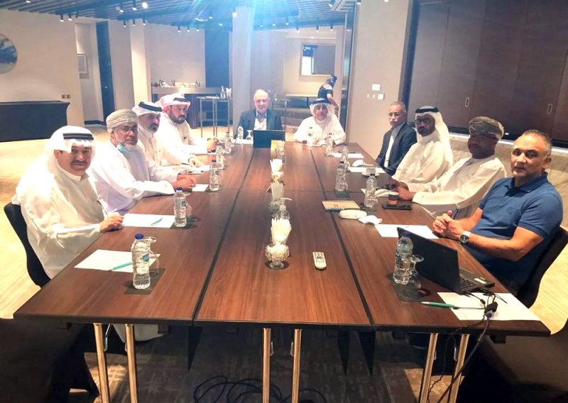 أحمد يوسف يشارك في ورشة أمناء السر اتحادات السلة الخليجية