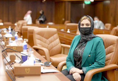زينب تقترح ألا تمس خطة التعافي جيب المواطنين