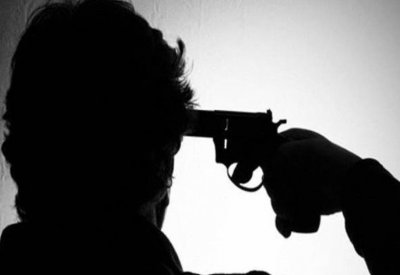 موظف بالبريد الأميركي ينتحر بعد قتل زميليه بالرصاص