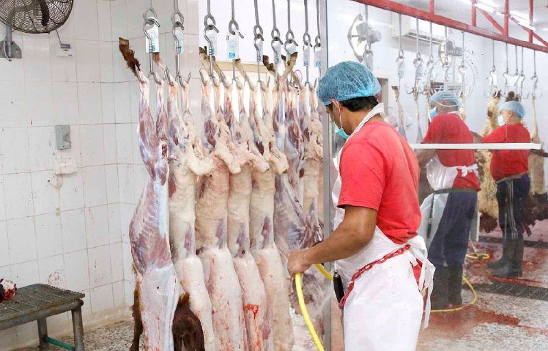 أصحاب مطاعم: أسعار قوائم الطعام مرشحة للارتفاع 40 %