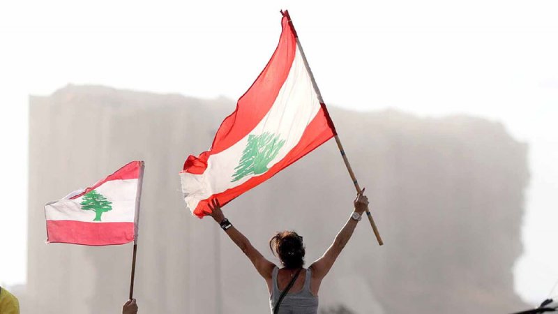 مسار التحقيق في الانفجار الكارثي يدفع لبنان “نحو حرب أهلية”