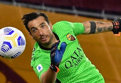 بسبب محمد صلاح.. ميلان يتعاقد مع حارس جديد