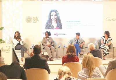 “دانات” يبرز للعالم ريادة البحرين في استخراج وتجارة اللؤلؤ