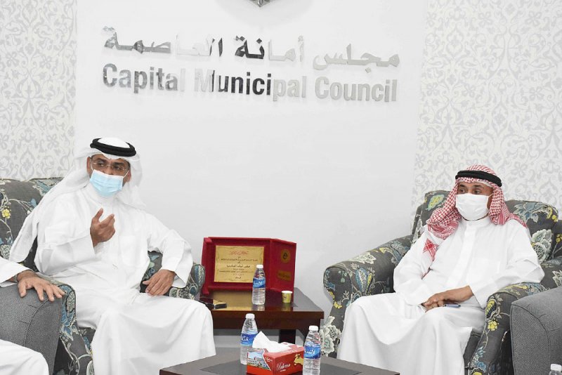 السهلي: الرسوم البلدية ودعم الكهرباء استحقاقان منفصلان