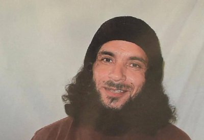 الولايات المتحدة تفرج عن آخر سجين أفغاني في غوانتانامو