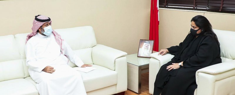 الأمين العام لمجلس التعليم العالي تستقبل النائب محمد خليفة بوحمود