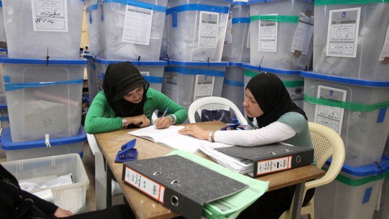 "الفرز اكتمل".. العراق يترقب نتائج الانتخابات النهائية