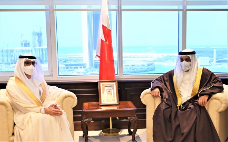 وزير المالية والاقتصاد الوطني: مواصلة تعزيز التعاون المالي والاقتصادي بين البحرين الامارات
