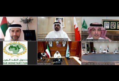 وزراء مالية السعودية والإمارات والكويت يرحبون بجهود المملكة في تنفيذ برنامج التوازن المالي