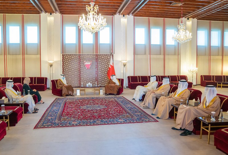 نائب جلالة الملك ولي العهد يؤكد على ما يربط بين مملكة البحرين ودولة الكويت الشقيقة من علاقات راسخة