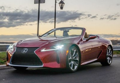 تحدثيات لكزس على الرياضية LC500