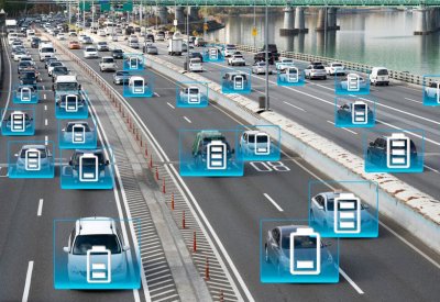 السعودية تضع حداً أدنى لعدد السيارات الكهربائية في الرياض بحلول 2030