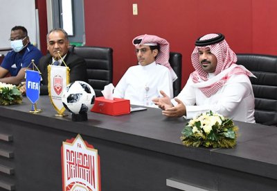سمو الشيخ خليفة بن علي يفتتح دورة تطوير الشباب الدولية