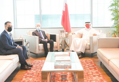 البحرين وروسيا تبحثان التعاون التجاري الاقتصادي